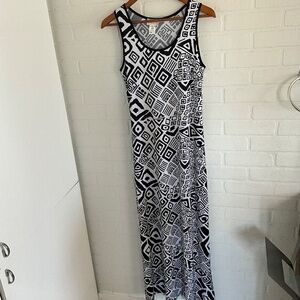 Vintage Y2K Maxi dress Slinky Soleil White black Native fun print sleeveless M